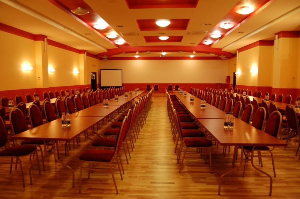 Carnaval Resort & Spa Koropovo Экстерьер фото
